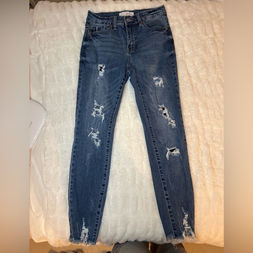 KanCan Distressed Skinny Jeans Size 7/27